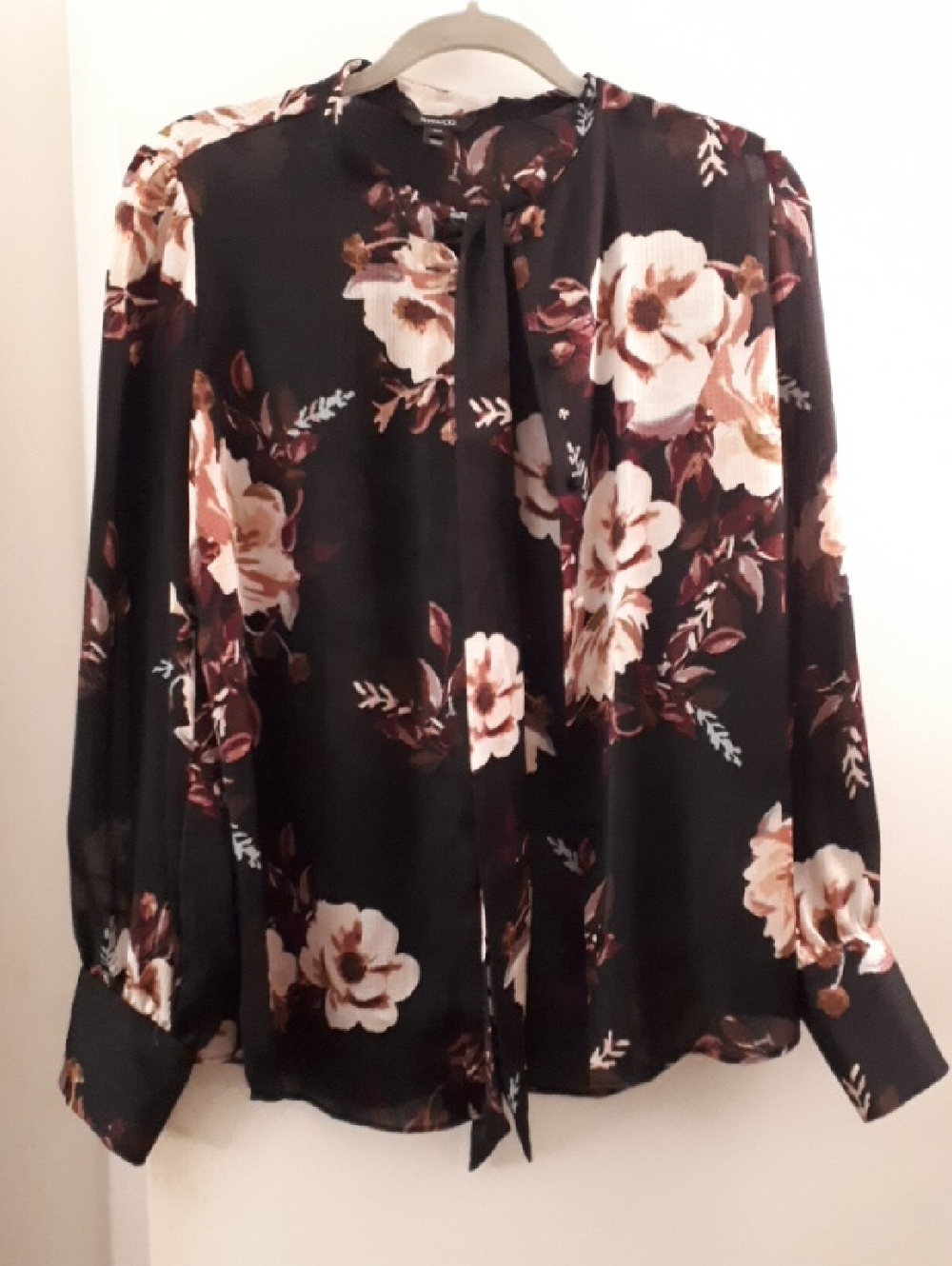 RW&CO. Black Tie-Neck Floral Blouse with Cream & Brown Blooms